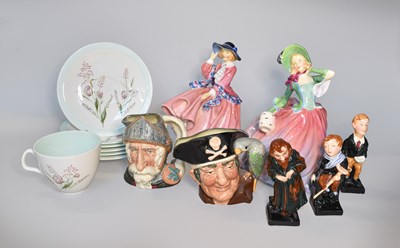 Lot 288 - A Collection of 20th Century Ceramics,...