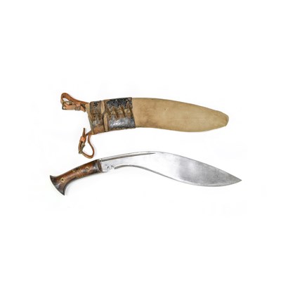 Lot 301 - A Second World War Mk.II M43 Kukri, the 33cm...