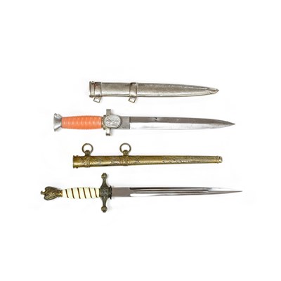 Lot 303 - A Second World War German Kriegsmarine Dirk,...