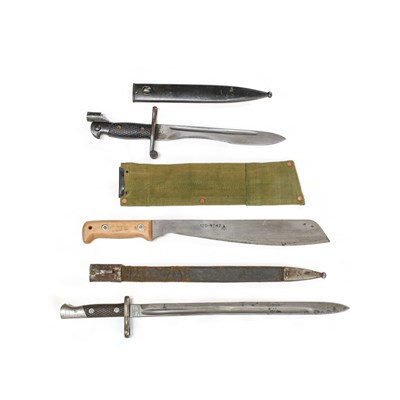 Lot 313 - A Spanish M1913 Mauser Bayonet, the 40cm...