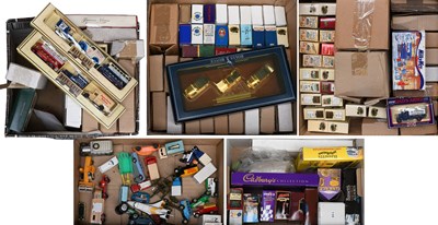 Lot 3486 - Lledo And Similar A Collection Of Assorted Boxed Models