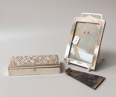 Lot 187 - A George V Silver-Mounted Photograph-Frame,...
