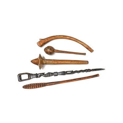 Lot 341 - A Fijian Ula (Throwing Club), with large ovoid...