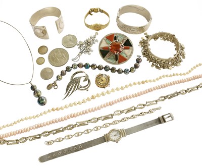 Lot 200 - A Quantity of Costume and Silver Jewellery,...