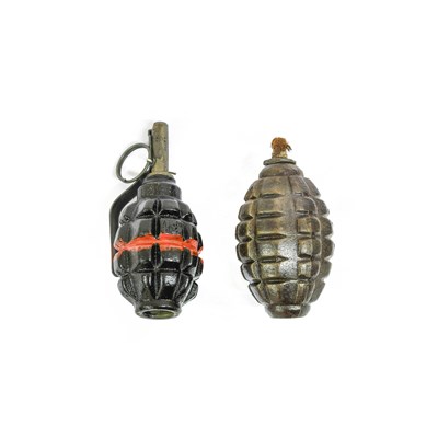 Lot 185 - An Inert First World War Italian S.I.P.E. Hand...