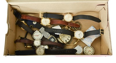 Lot 189 - A Lady's Stainless Steel Calendar Centre...