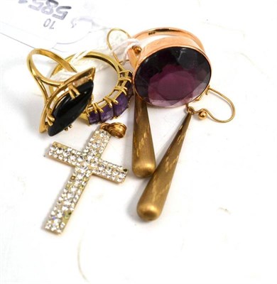 Lot 209 - Three 9ct gold stone set rings, a pair of drop earrings and a cross pendant