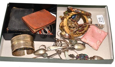 Lot 215 - A quantity of small silver, costume jewellery etc