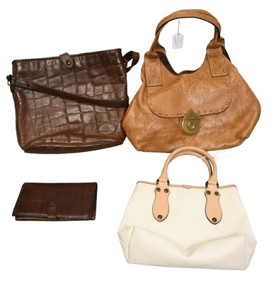 Lot 1010 - A Mulberry White Leather Scotchgrain Bag, with...