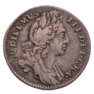 Lot 83 - William III, Sixpence 1696, first bust, early...