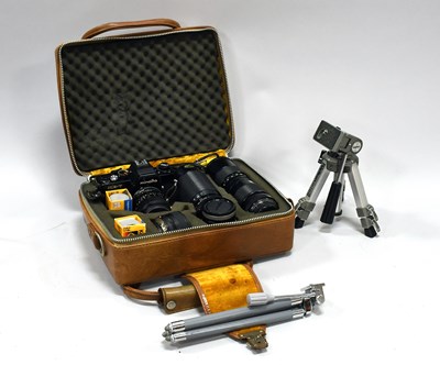 Lot 130 - Minolta XE7 Camera Outfit