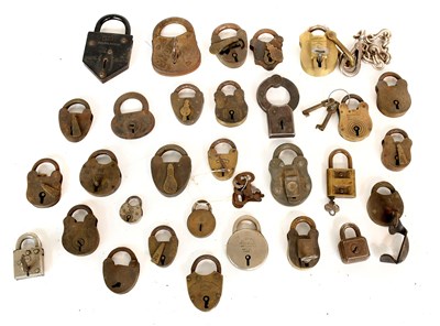 Lot 43 - A Collection of 19th Century and Later Small...