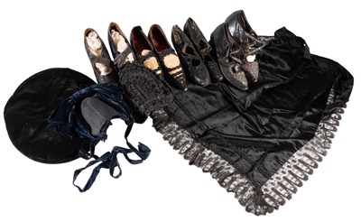 Lot 2258 - Late 19th Century Costume Accessories,...