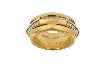Lot 2058 - A Diamond Ring, by Piaget of hexagonal outline...