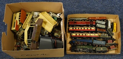 Lot 3114 - Hornby Dublo 3 Rail Locomotives And Rolling Stock