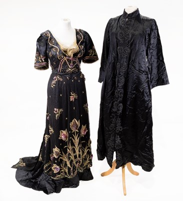 Lot 2208 - Edwardian Black Silk Coat with long sleeves...