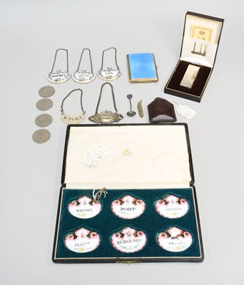 Lot 113 - A Dunhill Rollagas Lighter, with textured...