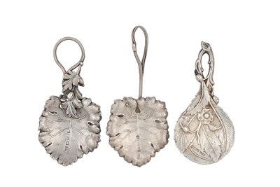 Lot 26 - Two Victorian Silver Caddy-Spoons, Each by...