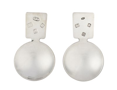 Lot 72 - Two Elizabeth II Silver Caddy-Spoons, Each by...