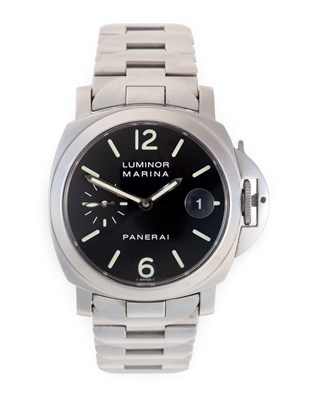 Lot 2192 - Panerai: A Stainless Steel Automatic Calendar...