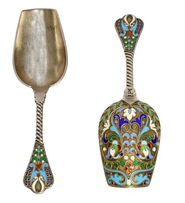 Lot 91 - A Russian Silver and Enamel Caddy-Spoon, With...