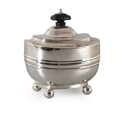 Lot 69 - An Edward VII Silver Tea-Caddy, by Thomas...