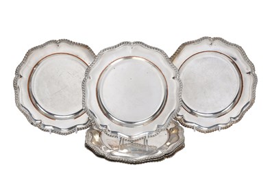 Lot 2052 - A Set of Six George III Old Sheffield Plate Dinner-Plates