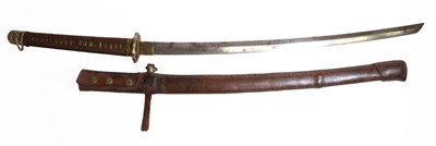 Lot 384 - A Second World War Japanese Shin Gunto Katana,...