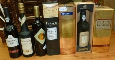 Lot 659A - A mixed parcel of wine, port and spirits comprising: Martell; Hennessy VS; ConDado De Ovante...