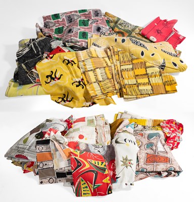 Lot 2011 - Collection of Stylish 1950s Printed Cotton and...