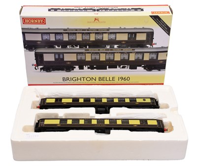 Lot 3178 - Hornby China OO Gauge R3184 Brighton Belle 1960 Set