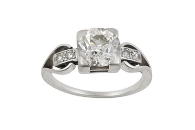 Lot 2190 - A Diamond Solitaire Ring the old cut diamond...