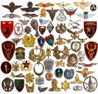 Lot 167 - A Collection of Approximately Seventy Cap,...