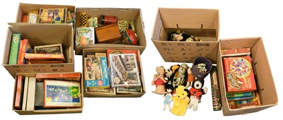 Lot 3258 - Various Pastimes