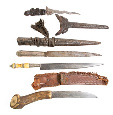 Lot 357 - A Hunting Knife, the 15cm curved steel blade...
