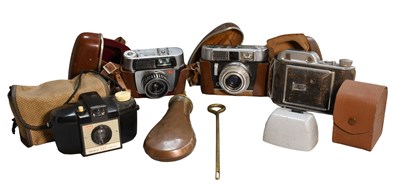 Lot 17 - A Small Collection of Vintage Cameras,...