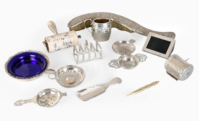 Lot 153 - A Collection of Assorted Silver and Silver Plate