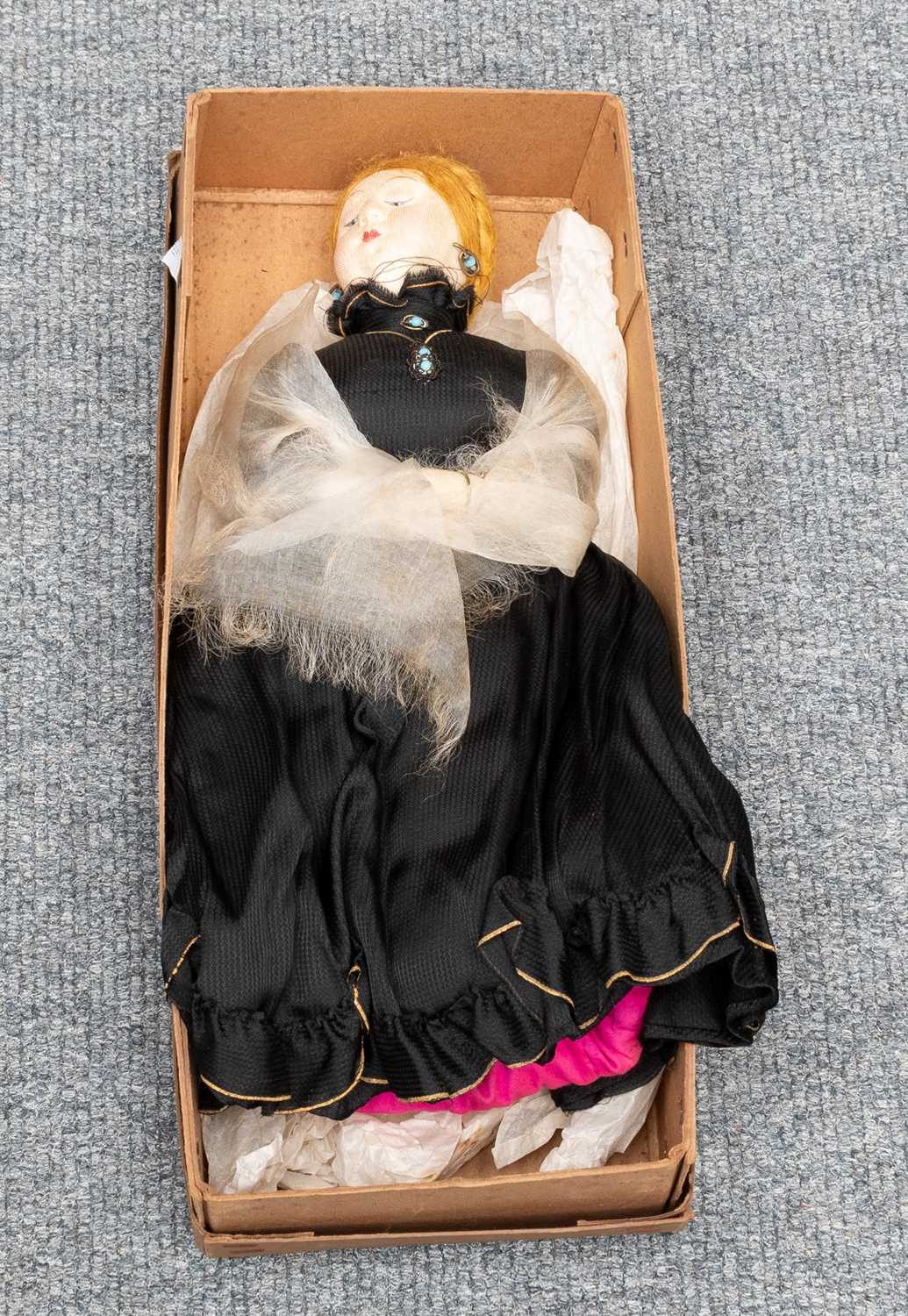 Lot 1033 - Early 20th Century Novelty Tea Cosy Modelled...