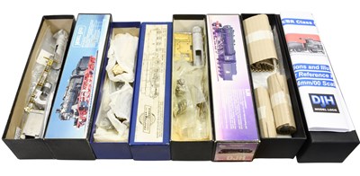 Lot 3119 - DJH OO Gauge Unmade Kits