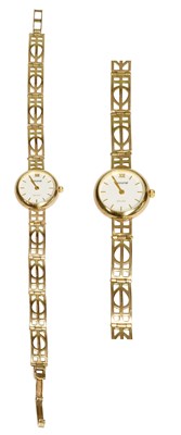 Lot 429 - A Lady's 9 Carat Gold Accurist Wristwatch,...