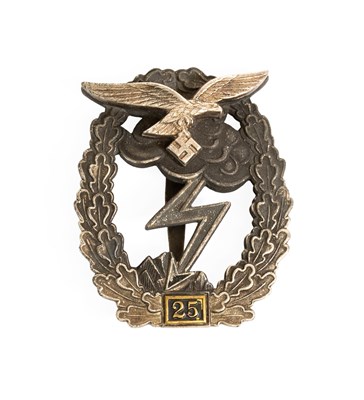 Lot 274 - A Rare Second World War German Luftwaffe...