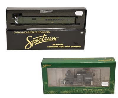 Lot 3193 - Spectrum (Bachmann) 28805 On30 Two-Truck Streans Heisler Locomotive