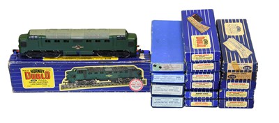 Lot 3102 - Hornby Dublo 3 Rail 3232 Co-Co Diesel Electric Locomotive