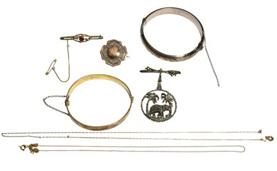 Lot 480 - A Small Quantity of Jewellery, comprising of a...
