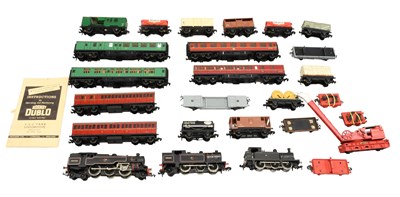 Lot 3095 - Hornby Dublo 2 Rail Locomotives And Rolling Stock