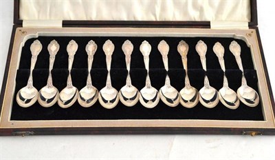 Lot 155 - Set of twelve silver teaspoons