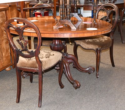 Lot 1196 - A Victorian Mahogany Loo Table, on reeded...