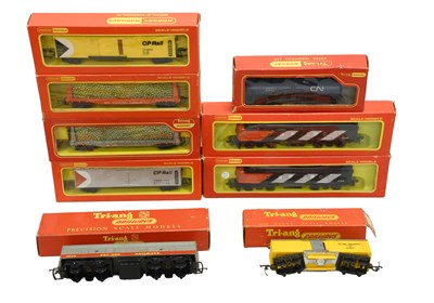 Lot 3131 - Triang OO Gauge R0558 CN Power car
