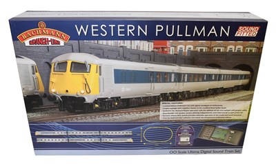 Lot 3145 - Bachmann OO Gauge 30420 Western Pullman Ultima Set