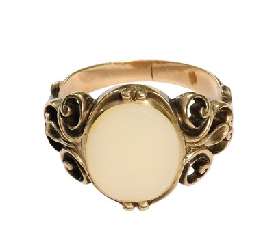 Lot 452 - A Hardstone Seal Ring, the oval hardstone in a...
